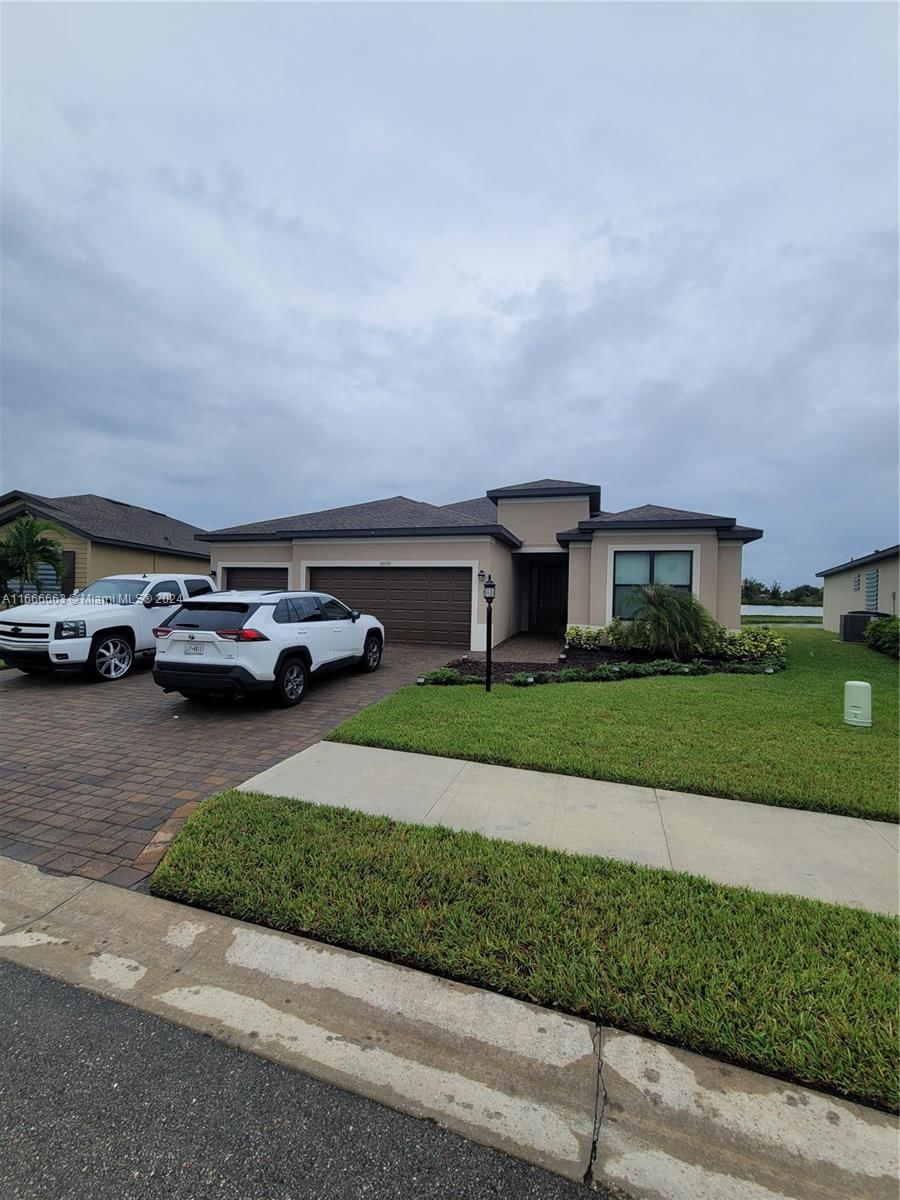 Real estate property located at 14590 Carva ln, Lee, PORTICO PHASE IIIB, Lehigh Acres, FL