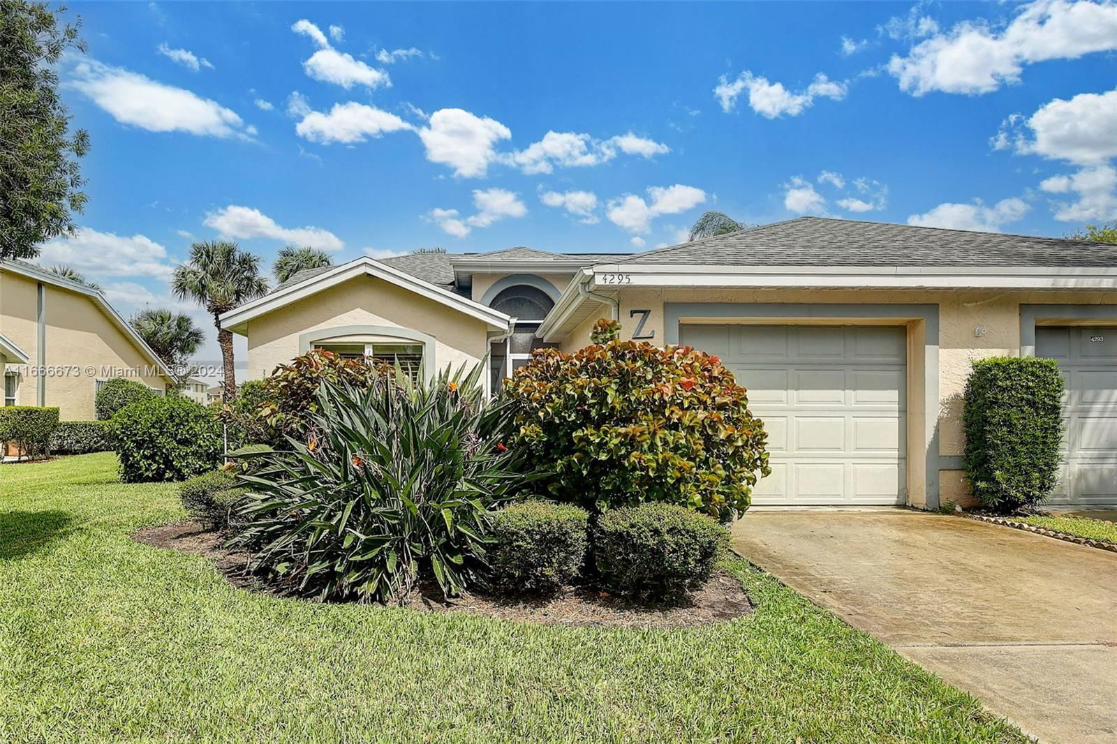 Real estate property located at 4295 Brittney Cir, St Lucie, GARDENS OF ST LUCIE, Port St. Lucie, FL