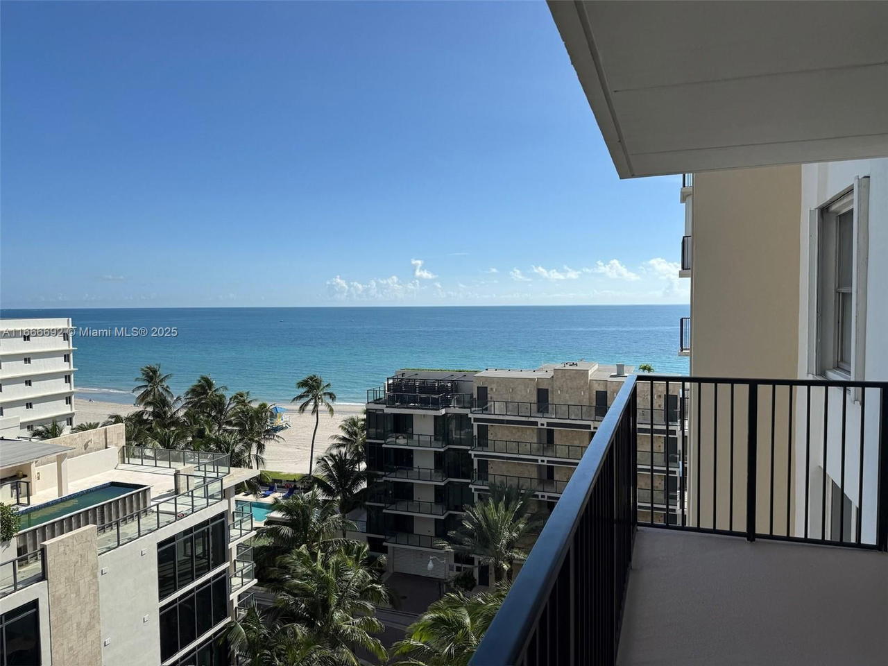Real estate property located at 2201 Ocean Dr #904, Broward, Quadomain Tower I And Iv, Hollywood, FL