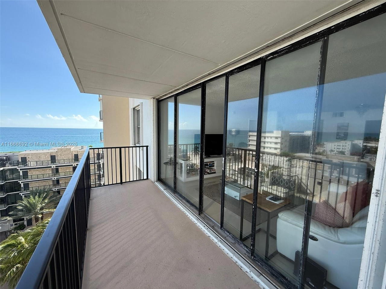 Real estate property located at 2201 Ocean Dr #904, Broward, Quadomain Tower I And Iv, Hollywood, FL