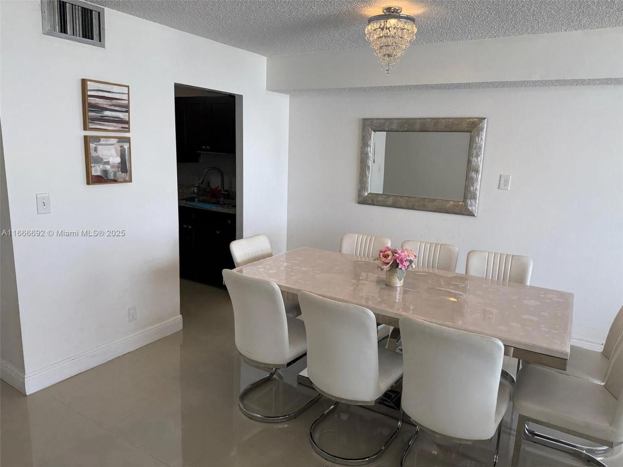 Real estate property located at 2201 Ocean Dr #904, Broward, Quadomain Tower I And Iv, Hollywood, FL