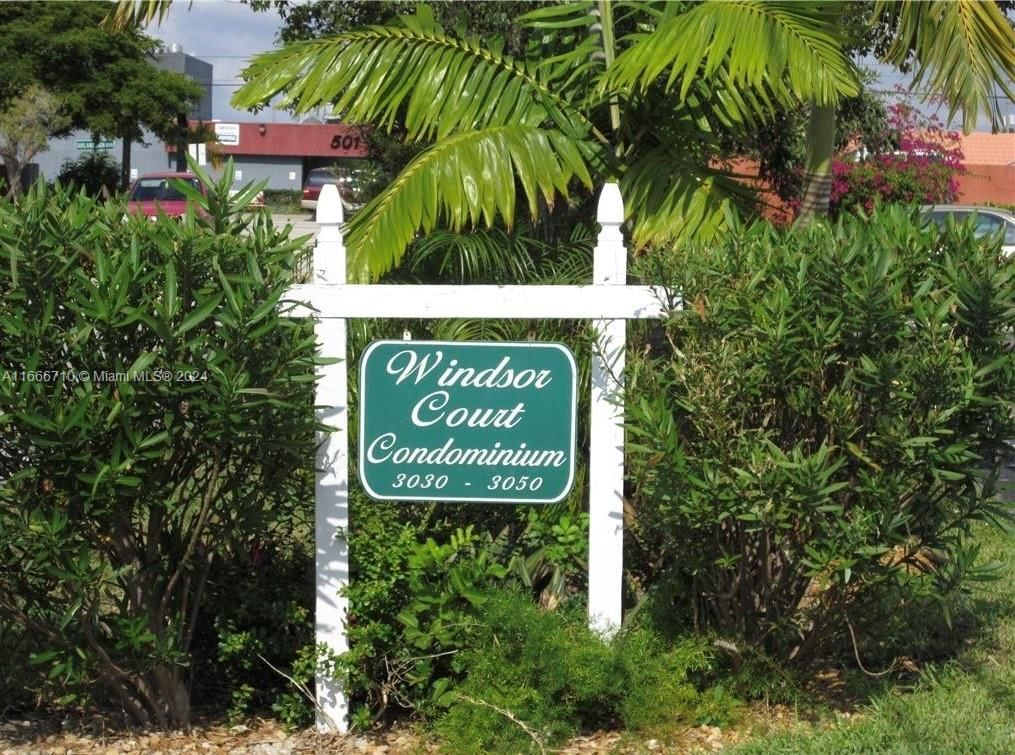 Real estate property located at 3050 5th Ter #10, Broward, WINDSOR COURT CONDOMINIUM, Wilton Manors, FL