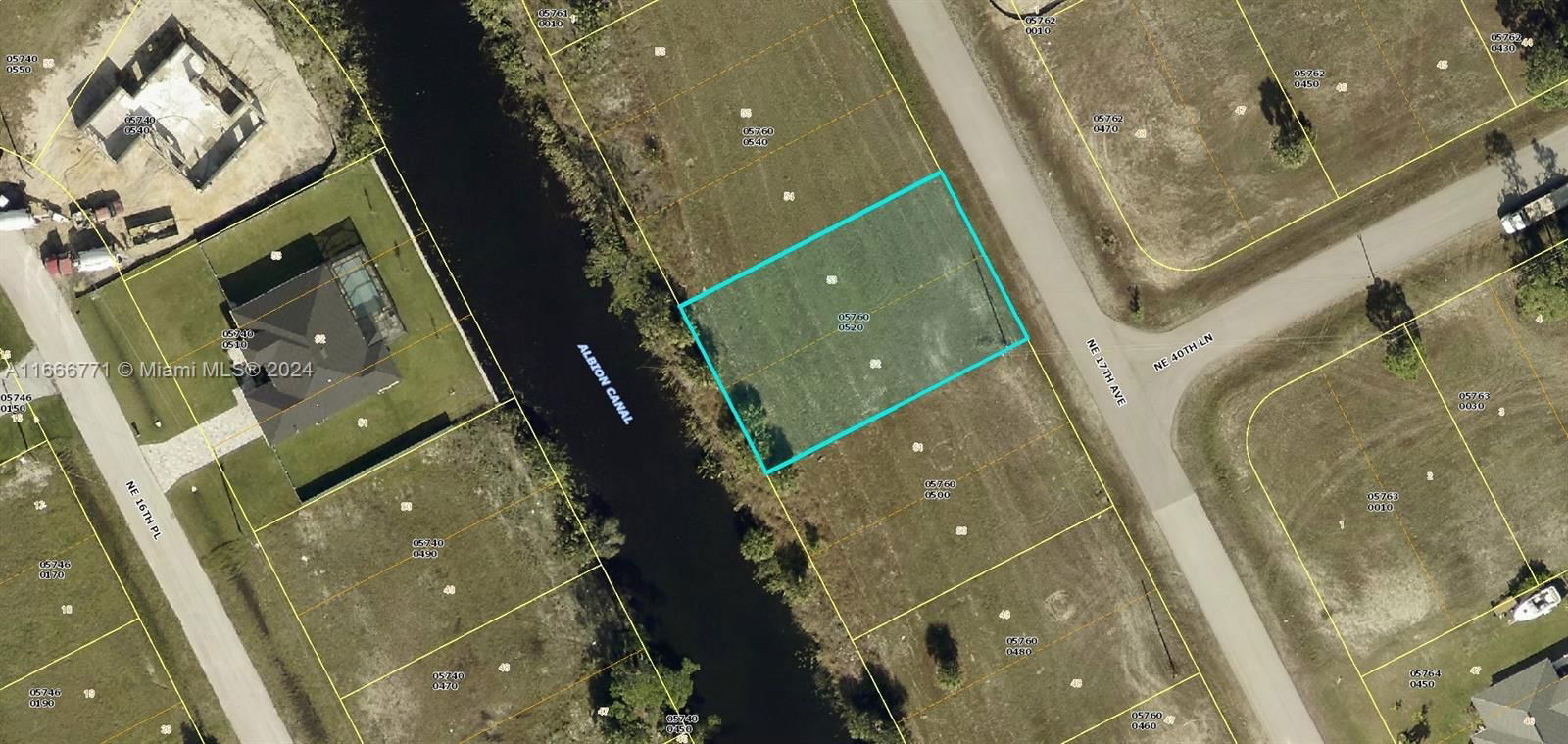 Real estate property located at 4024 17th Ave, Lee, Cape Coral, Cape Coral, FL