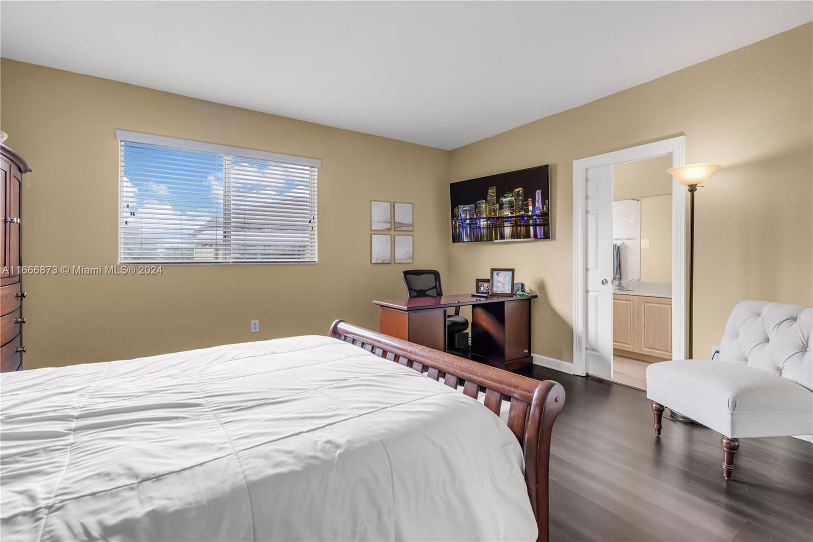 Real estate property located at 2464 147th Path #2464, Miami-dade, Coral Lakes Kingdom, Miami, FL