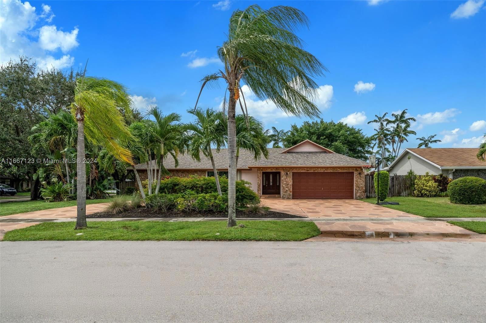 Real estate property located at 1151 77th Ave, Broward, MARCANO ESTATES, Plantation, FL