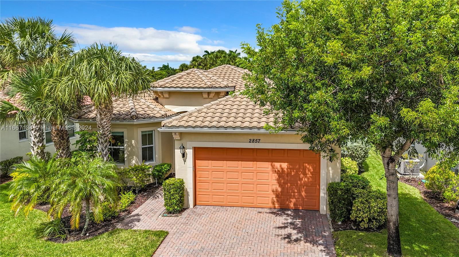 Real estate property located at 2857 Bellarosa Cir, Palm Beach, PORTOSOL REPL NO 2, Royal Palm Beach, FL