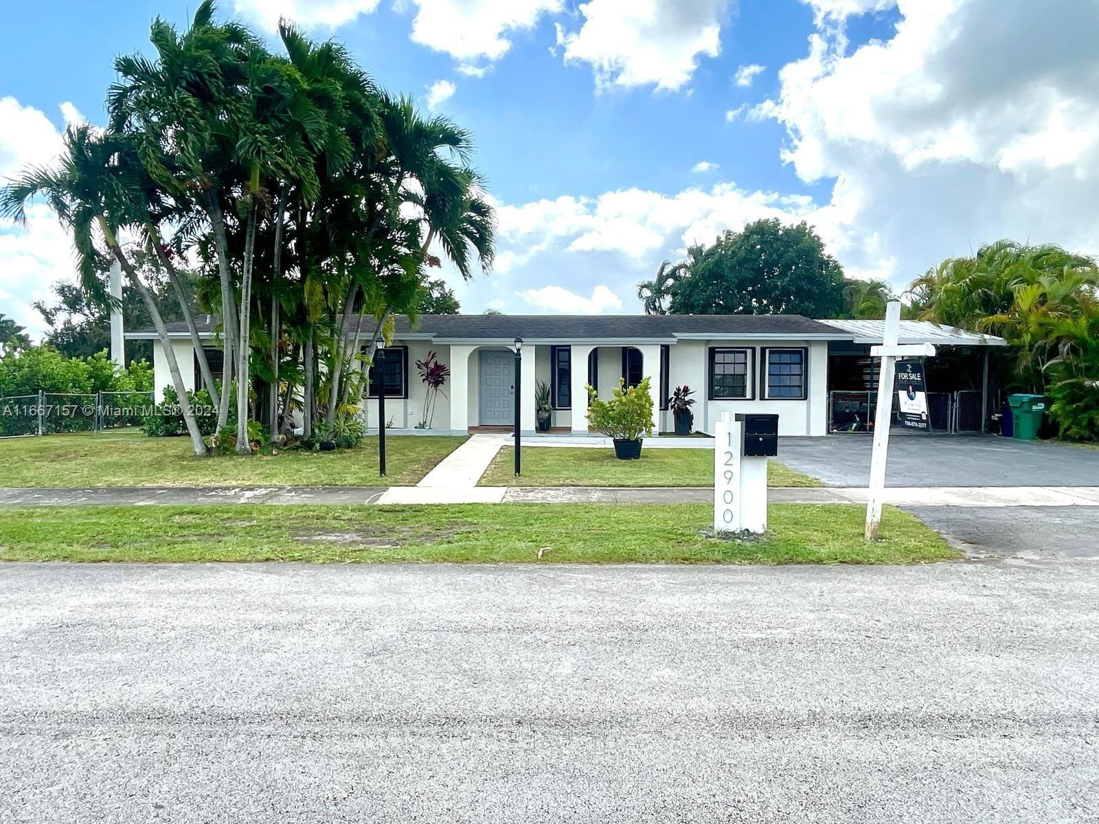 Real estate property located at 12900 82nd Ter, Miami-Dade, WINSTON PARK UNIT ONE, Miami, FL