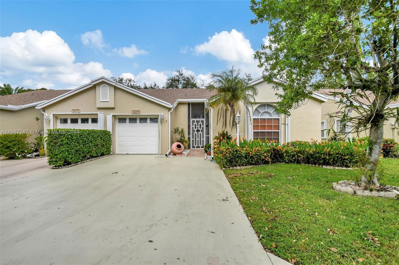 Real estate property located at 6205 Pond Tree Ct, Palm Beach, VILLAGES OF WOODLAKE 4, Green Acres, FL