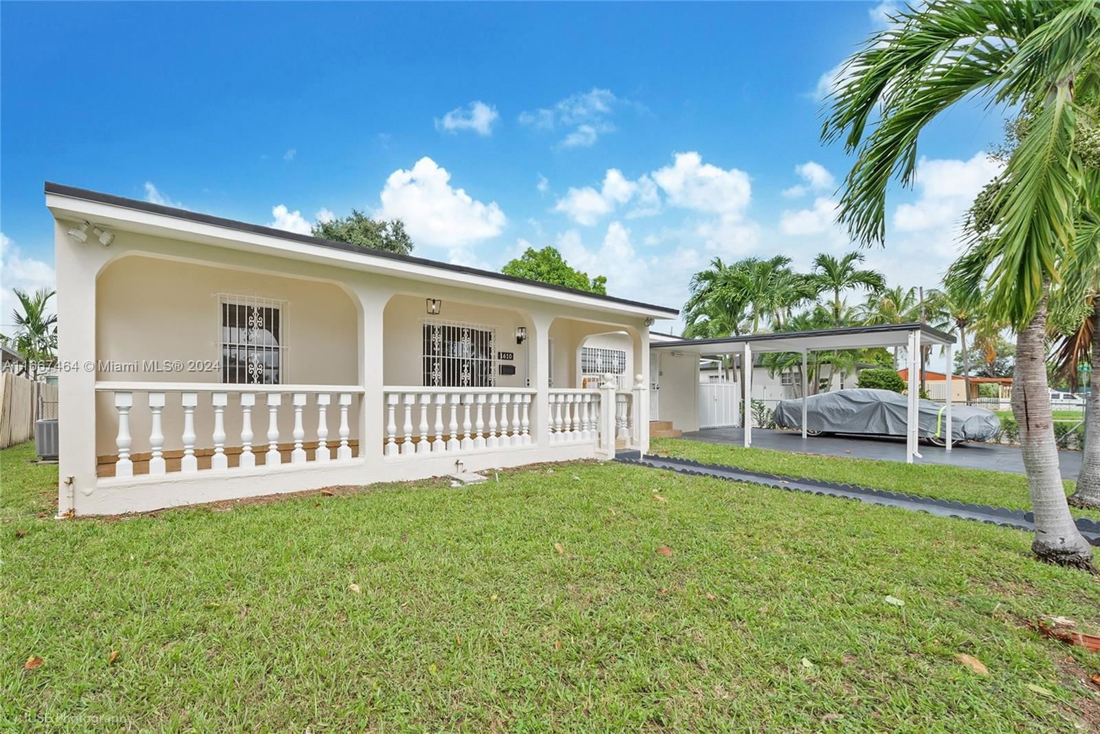 Real estate property located at 1610 33rd Ave, Miami-Dade, GRAPELAND HEIGHTS, Miami, FL