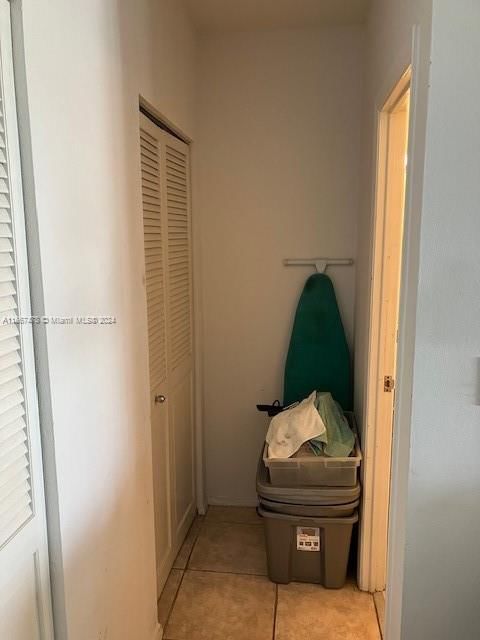 Real estate property located at 500 Bayview Dr #618, Miami-dade, Arlen House West Condo, Sunny Isles Beach, FL