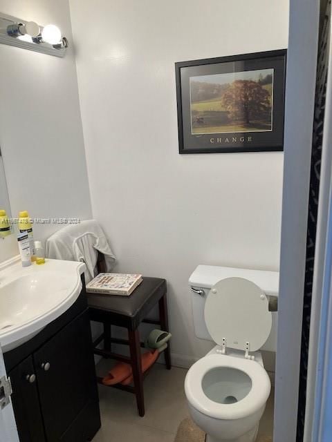 Real estate property located at 500 Bayview Dr #618, Miami-dade, Arlen House West Condo, Sunny Isles Beach, FL