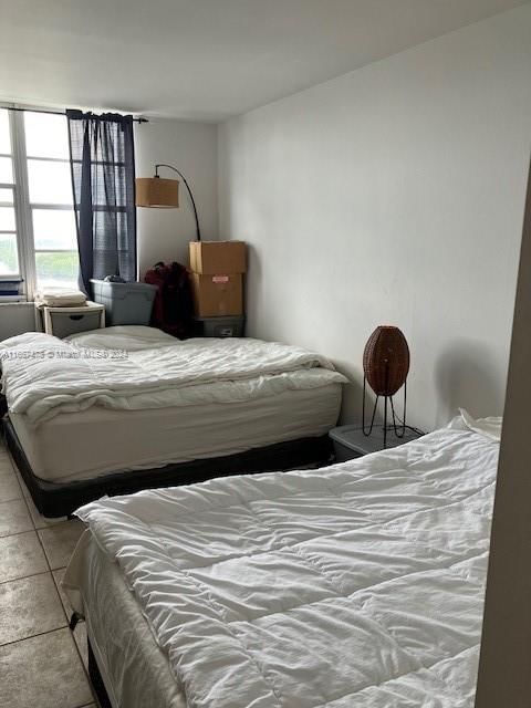 Real estate property located at 500 Bayview Dr #618, Miami-dade, Arlen House West Condo, Sunny Isles Beach, FL