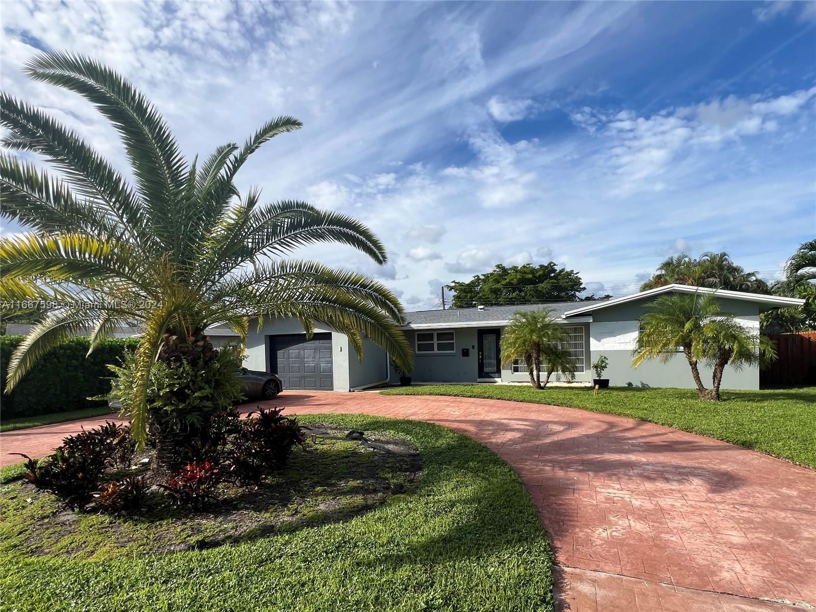 Real estate property located at 441 37th St, Broward, LLOYD ESTATES, Oakland Park, FL