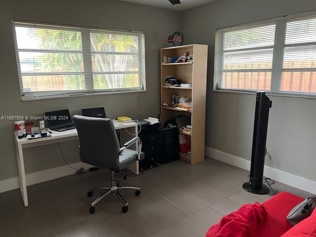 Real estate property located at 441 37th St, Broward, Lloyd Estates, Oakland Park, FL