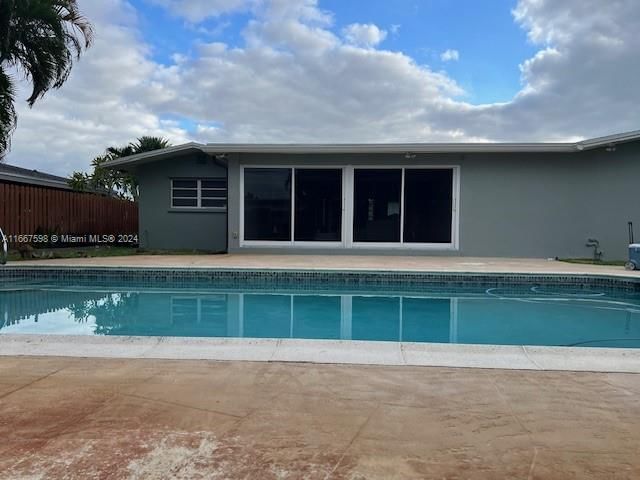 Real estate property located at 441 37th St, Broward, Lloyd Estates, Oakland Park, FL