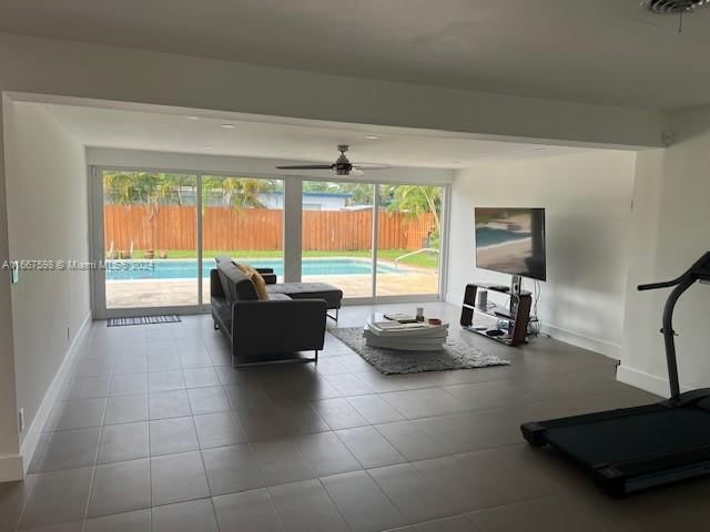 Real estate property located at 441 37th St, Broward, Lloyd Estates, Oakland Park, FL