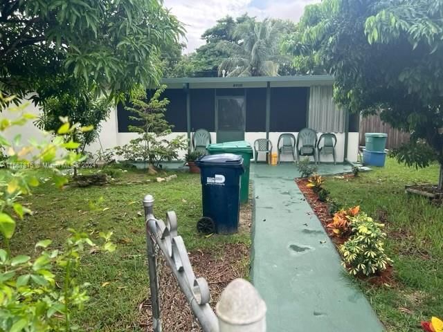 Real estate property located at 9720 181st Ter, Miami-Dade, MORNINGSIDE ACRES, Palmetto Bay, FL