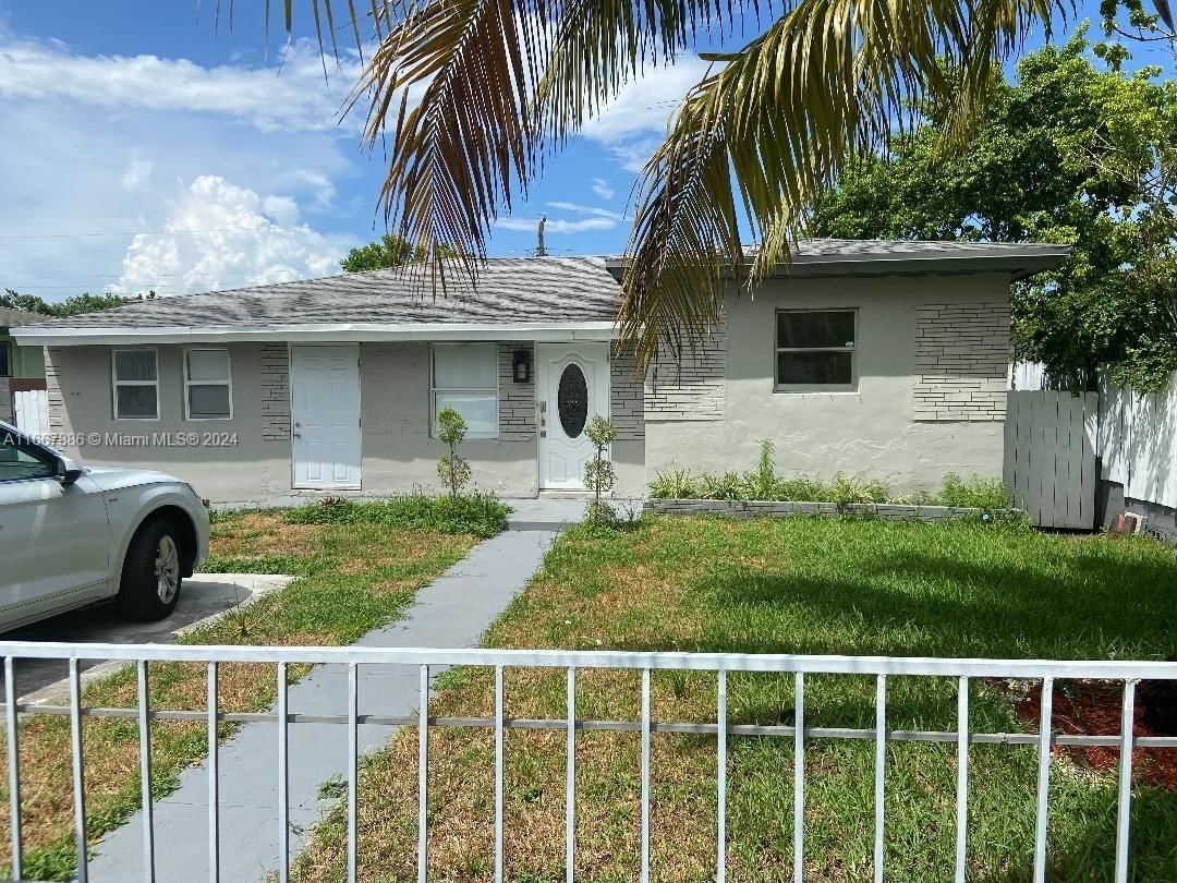 Real estate property located at 913 Foster Rd, Broward, MEEKINS ADD NO 1, Hallandale Beach, FL