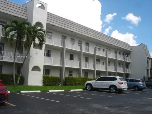 Real estate property located at , Broward, SUNRISE LAKES 52 CONDO, Sunrise, FL