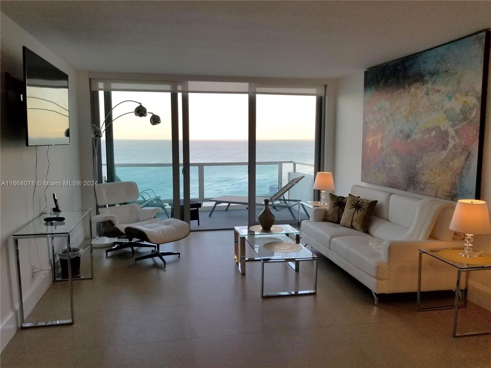 Real estate property located at 5161 Collins Ave #1715, Miami-Dade, SEACOAST 5151 CONDO, Miami Beach, FL