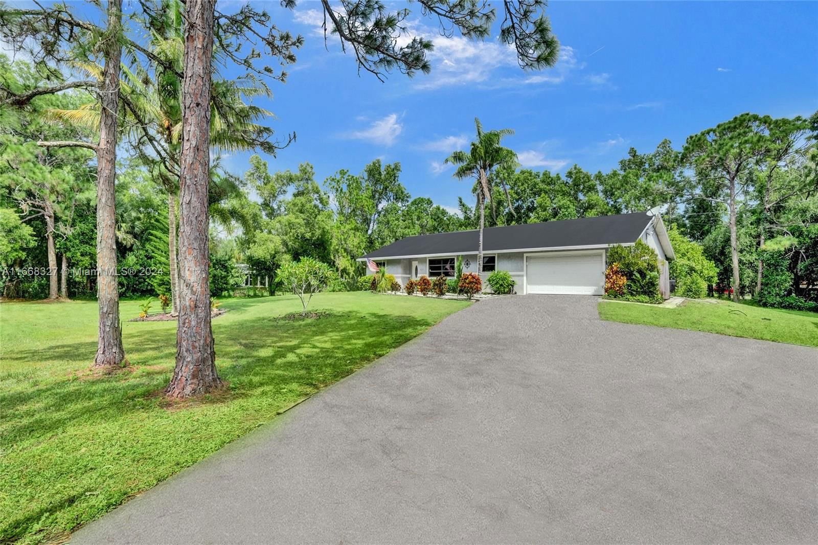 Real estate property located at 16059 Mayfair Dr, Palm Beach, The Acreage, Loxahatchee, FL