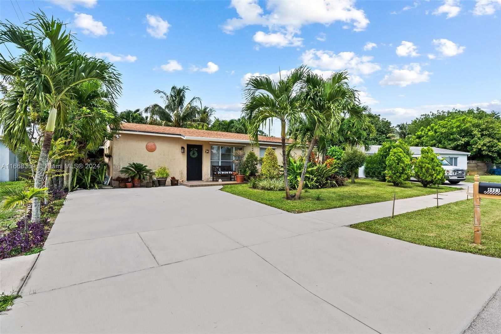 Real estate property located at 4421 24th St, Broward, BROADVIEW PARK SEC 4, Fort Lauderdale, FL