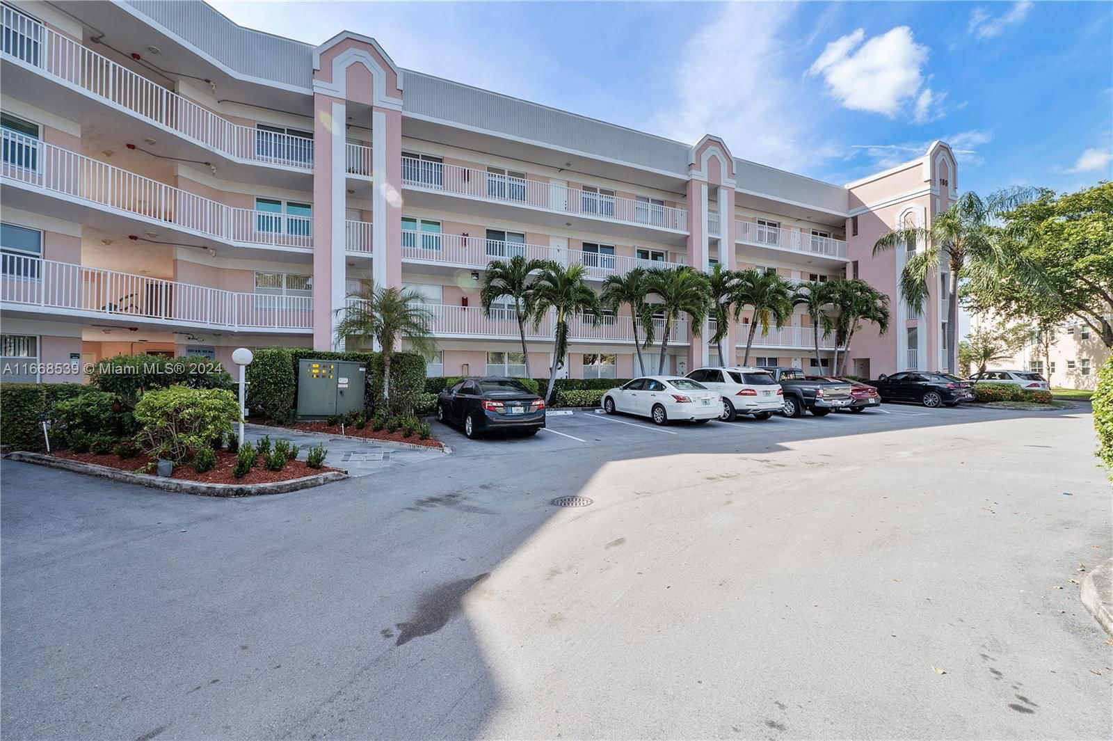 Real estate property located at 2551 103rd Ave #109, Broward, SUNRISE LAKES 189 CONDO, Sunrise, FL