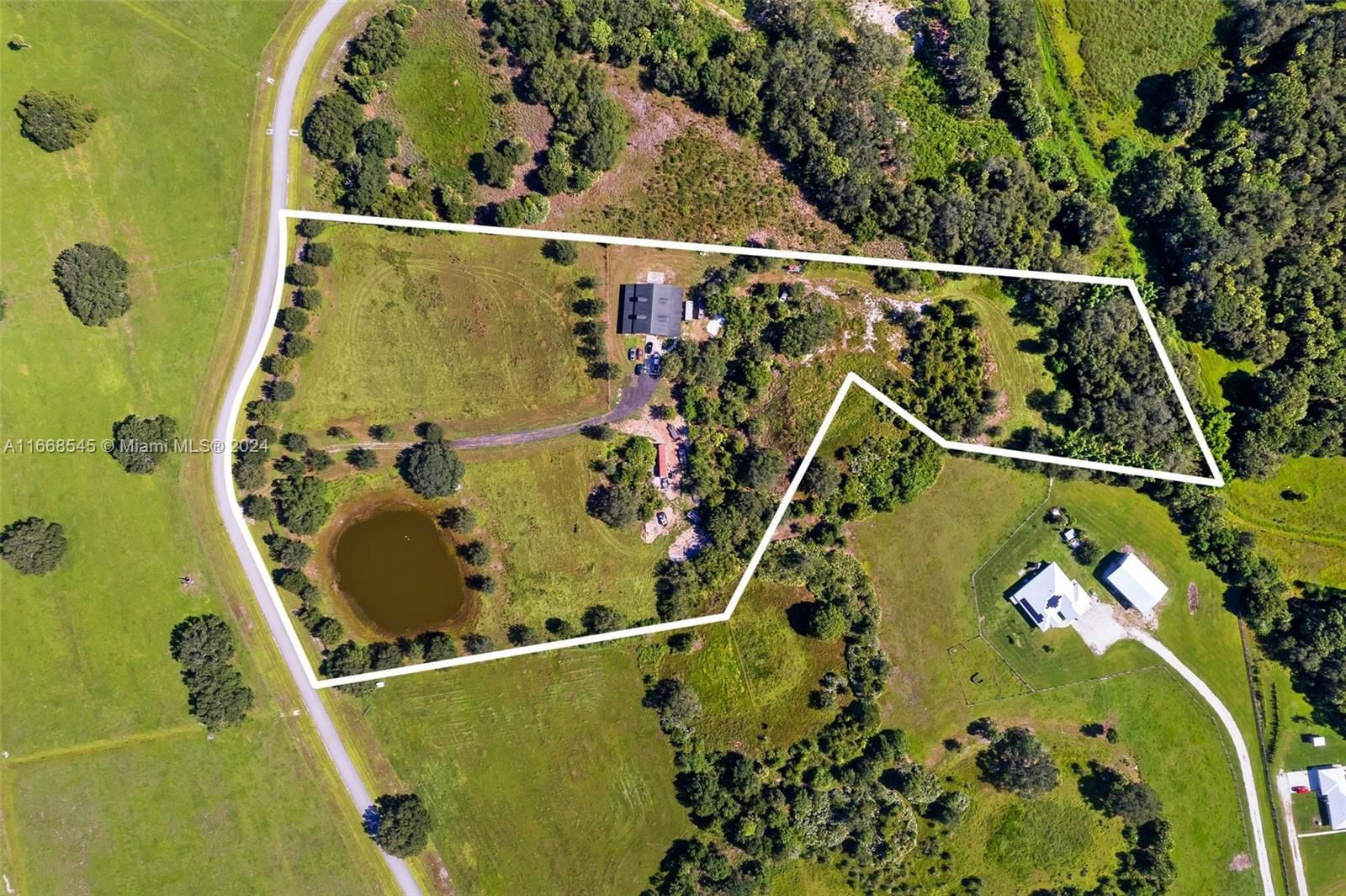 Real estate property located at 14261 56th Circle, Okeechobee, Suncreek Ranches, Okeechobee, FL