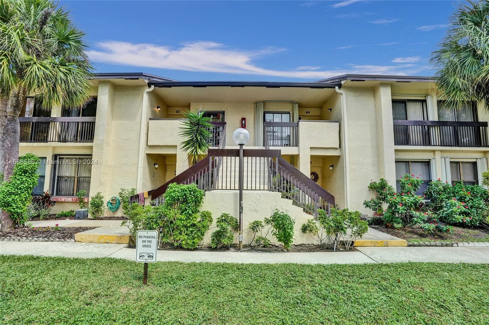 Real estate property located at 1945 15th St #62, Broward, MEADOWRIDGE EAST CONDO, Deerfield Beach, FL