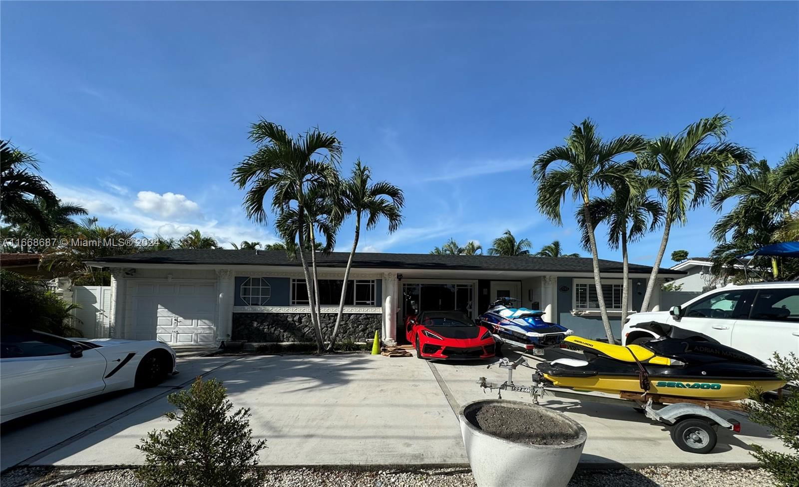 Real estate property located at 1785 76th St, Miami-Dade, PALM SPRINGS LAKES 6TH AD, Hialeah, FL