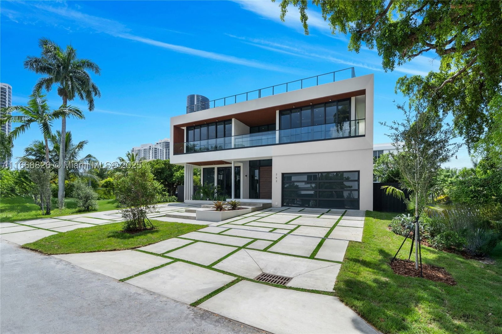 Real estate property located at 262 189th Ter, Miami-dade, Ocean Blvd Estates Sec A, Sunny Isles Beach, FL