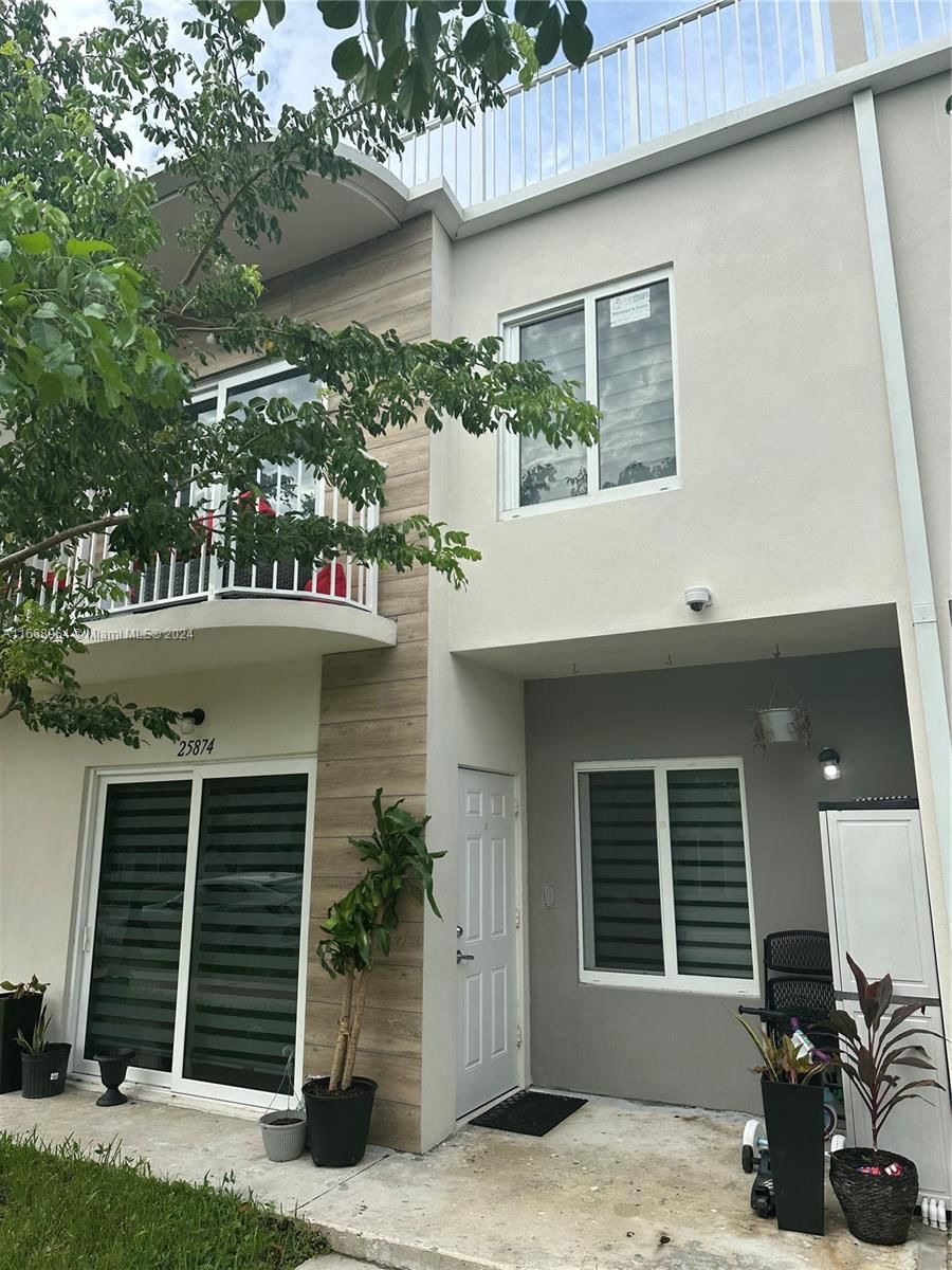 Real estate property located at 25874 144th Ct #25874, Miami-Dade, PARADISE ONE, Homestead, FL