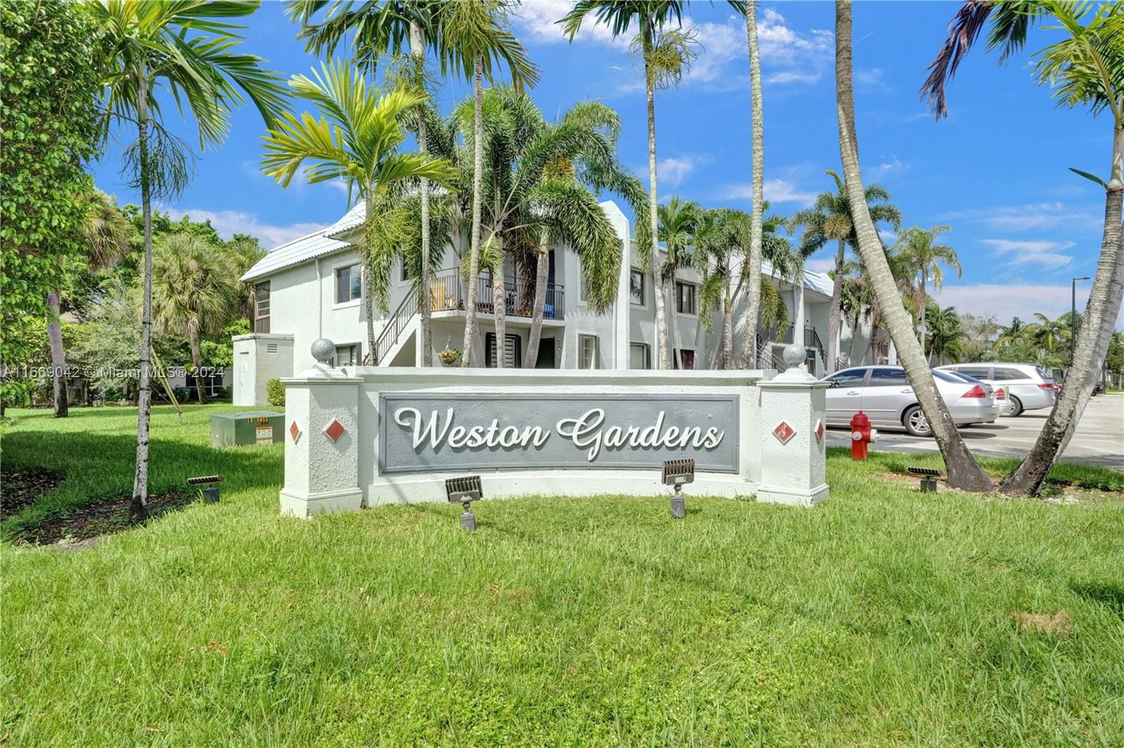 Real estate property located at 16561 Blatt Blvd #204, Broward, GARDENS AT BONAVENTURE, Weston, FL