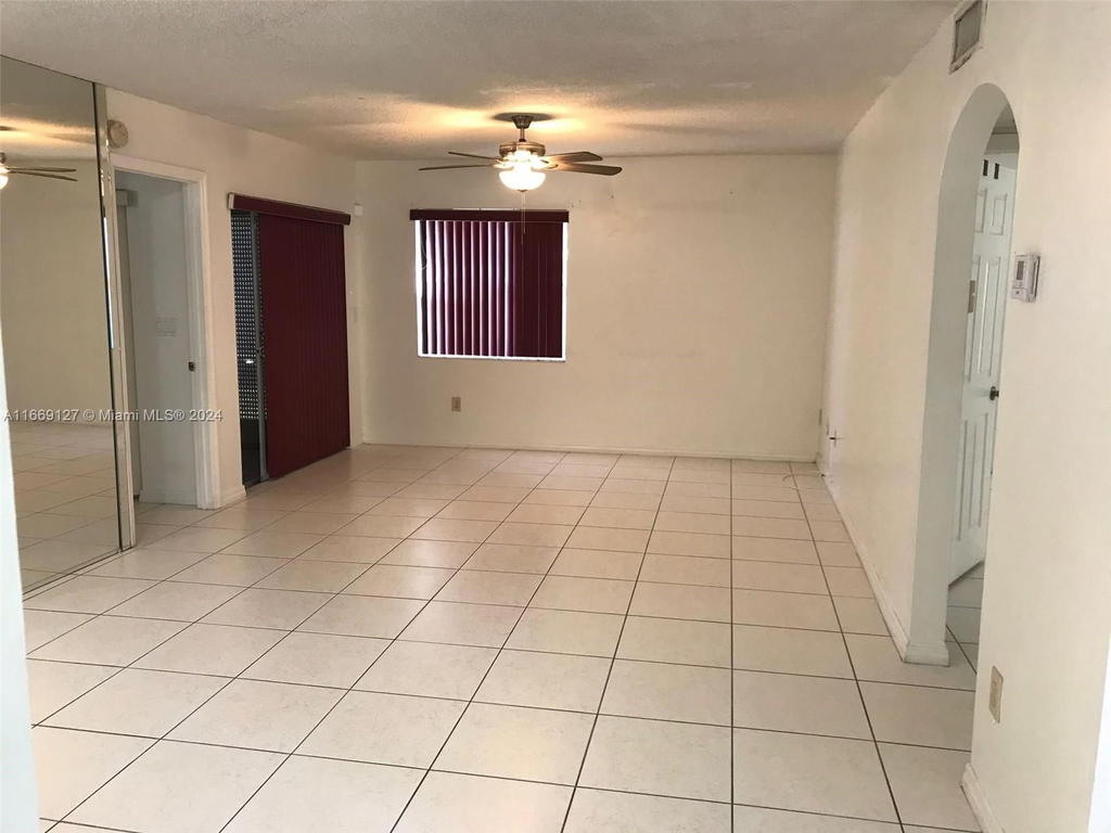 Real estate property located at 423 210th Cir Ter #104-25, Miami-dade, Monterey Village-one Cond, Miami, FL
