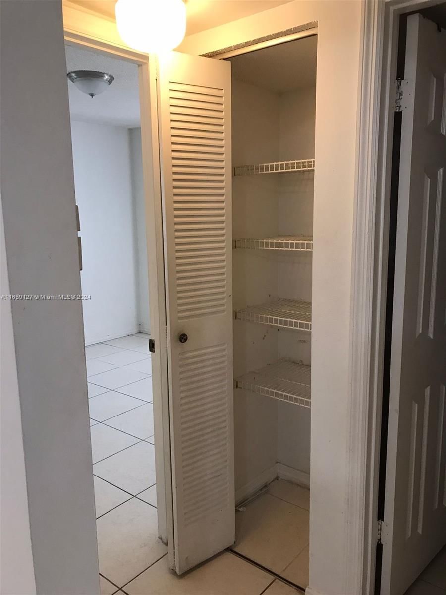 Real estate property located at 423 210th Cir Ter #104-25, Miami-dade, Monterey Village-one Cond, Miami, FL