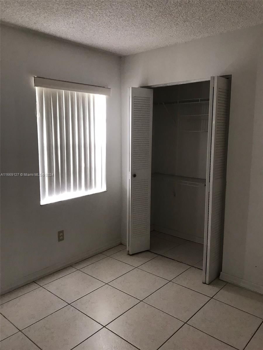 Real estate property located at 423 210th Cir Ter #104-25, Miami-dade, Monterey Village-one Cond, Miami, FL
