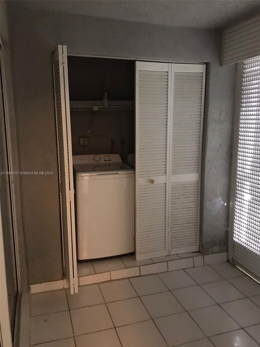 Real estate property located at 423 210th Cir Ter #104-25, Miami-dade, Monterey Village-one Cond, Miami, FL