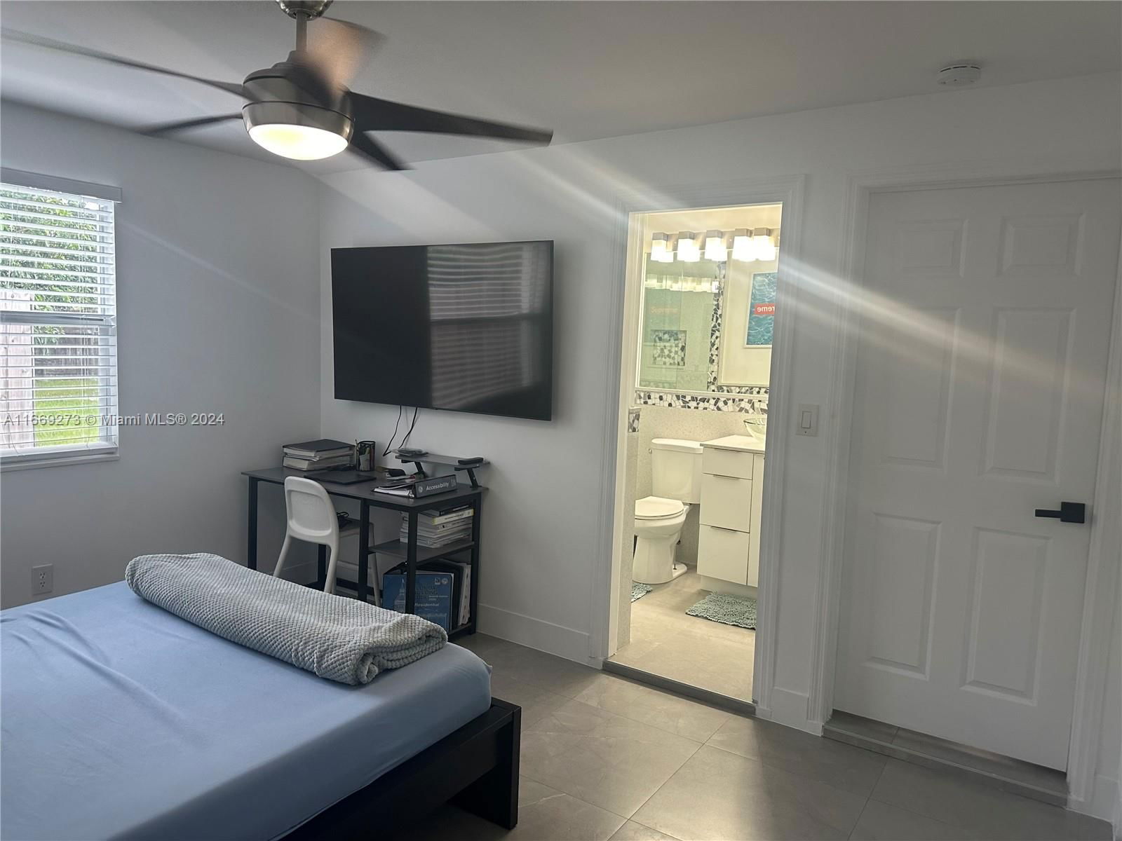 Real estate property located at 3240 101st St, Miami-dade, The Tropics Addn, Miami, FL