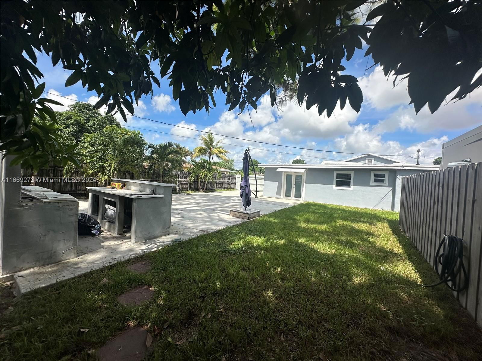 Real estate property located at 3240 101st St, Miami-dade, The Tropics Addn, Miami, FL