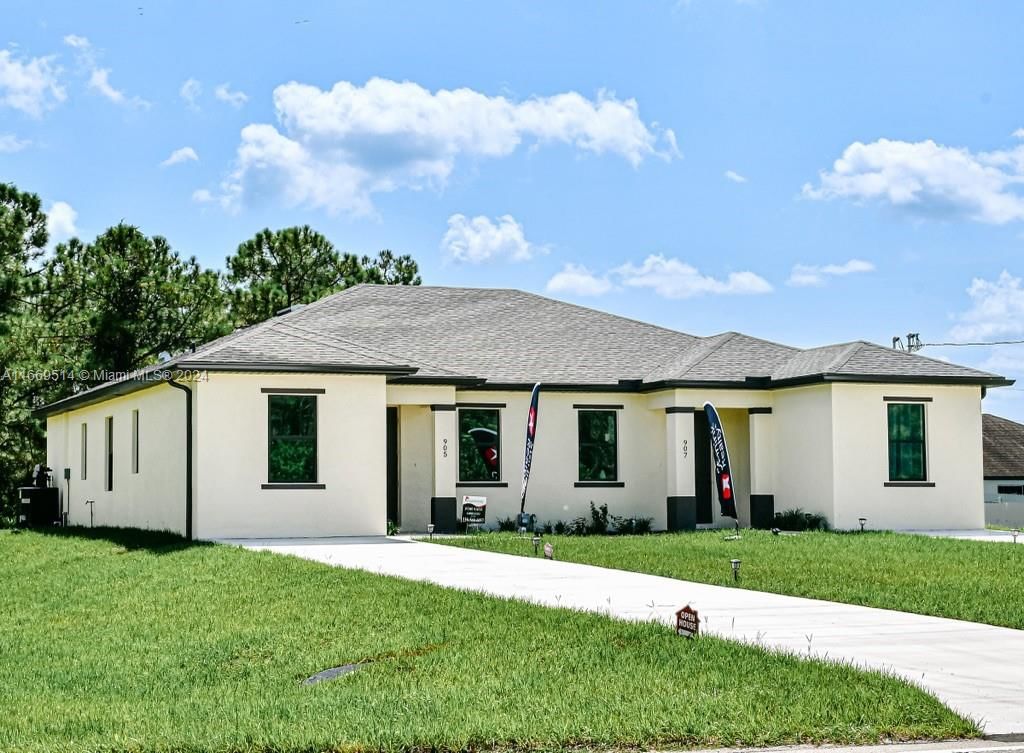 Real estate property located at 905/907 Homestead rd, Lee, Lehigh Acres, Lehigh Acres, FL