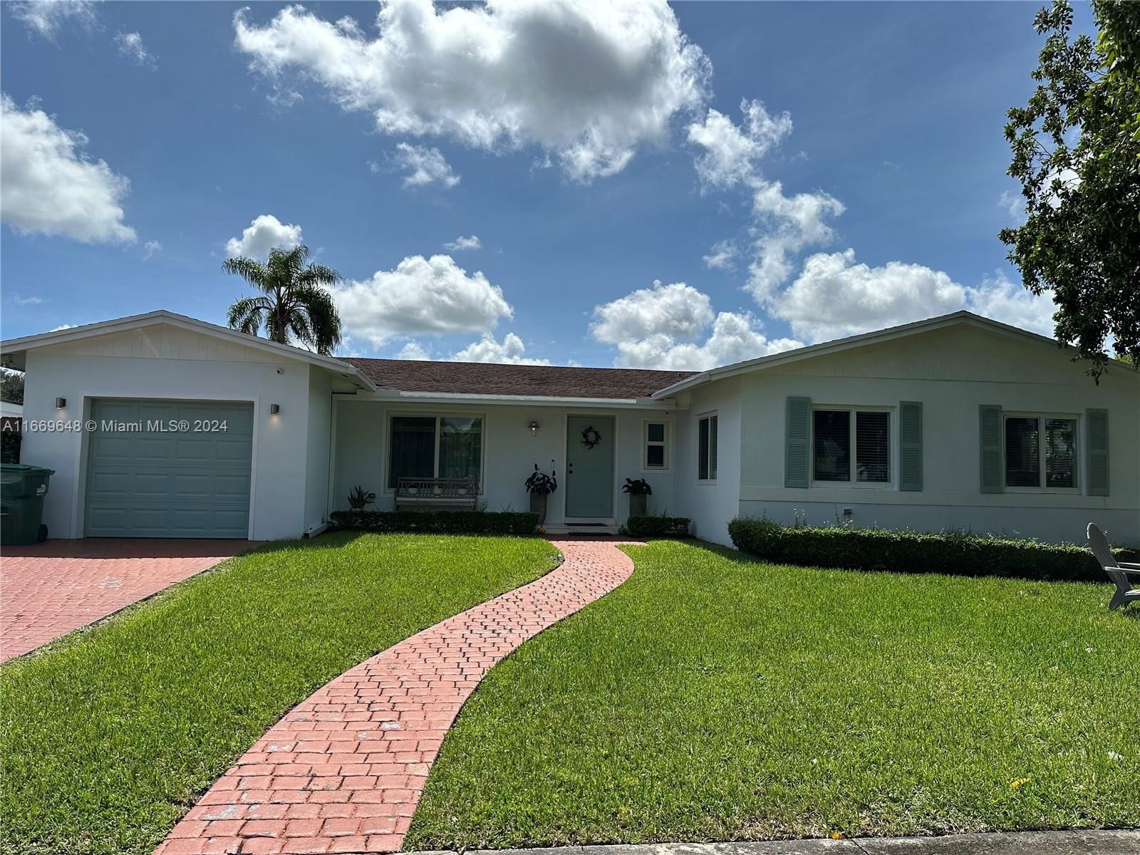 Real estate property located at 12090 116th St, Miami-Dade, DEVON-AIRE ESTATES SEC 5, Miami, FL