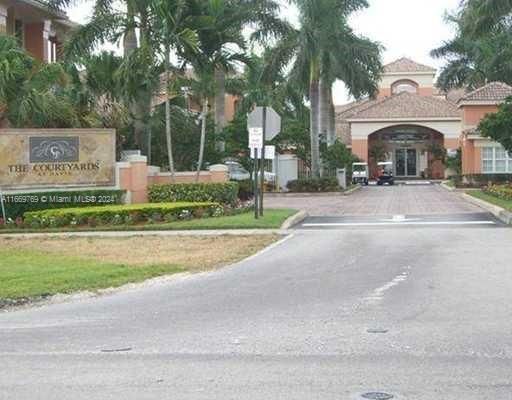 Real estate property located at 6960 39th St E204, Broward, COURTYARDS AT DAVIE CONDO, Davie, FL