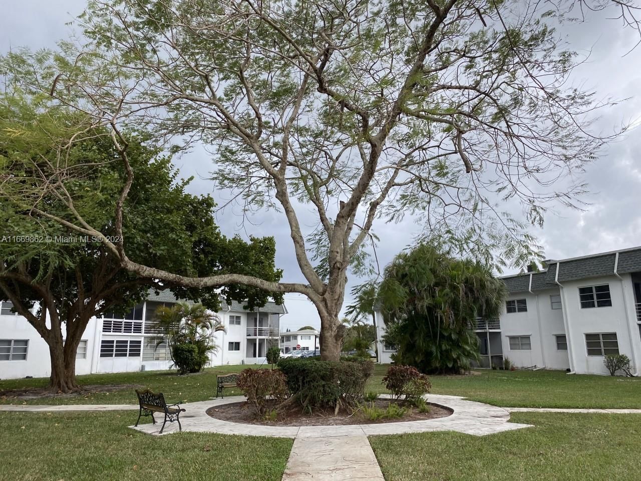 Real estate property located at 6503 Winfield Blvd #120-D, Broward, MARGATE VILLAGE PHASE II, Margate, FL