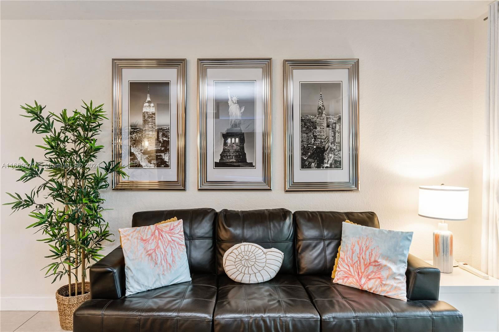 Real estate property located at 3801 Ocean Dr #2R, Broward, Tides On Hollywood Beach, Hollywood, FL