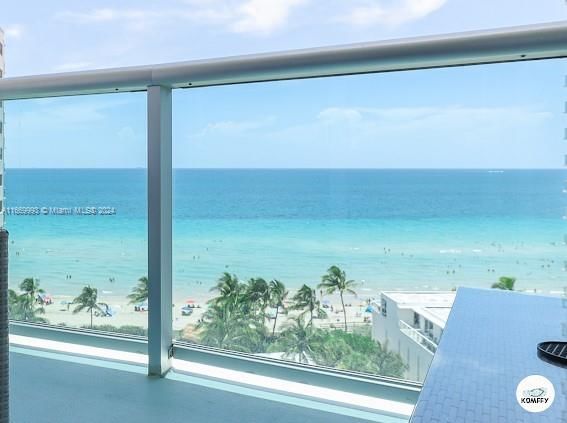 Real estate property located at 3901 Ocean Dr #11M, Broward, TIDES ON HOLLYWOOD BEACH, Hollywood, FL