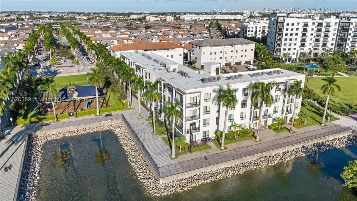 Real estate property located at 4636 84th Ave #47, Miami-dade, Urbana At The Residences, Doral, FL