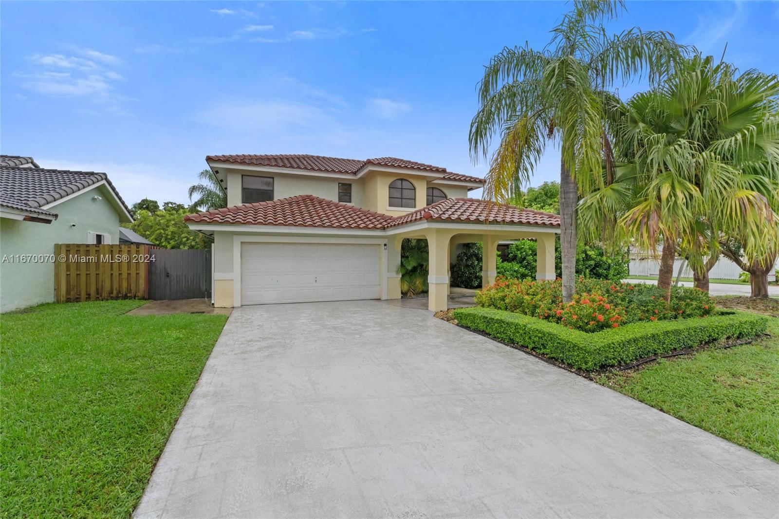 Real estate property located at 14901 168th Ter, Miami-Dade, G B ESTATES, Miami, FL