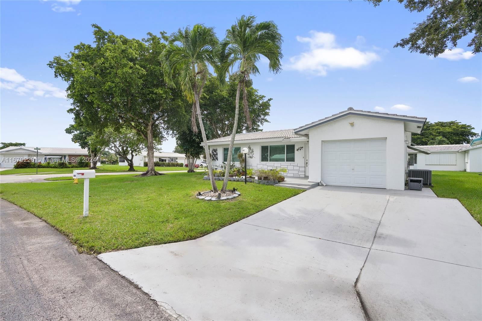 Real estate property located at 1051 88th Way, Broward, LAUDERDALE WEST SEC 4, Plantation, FL