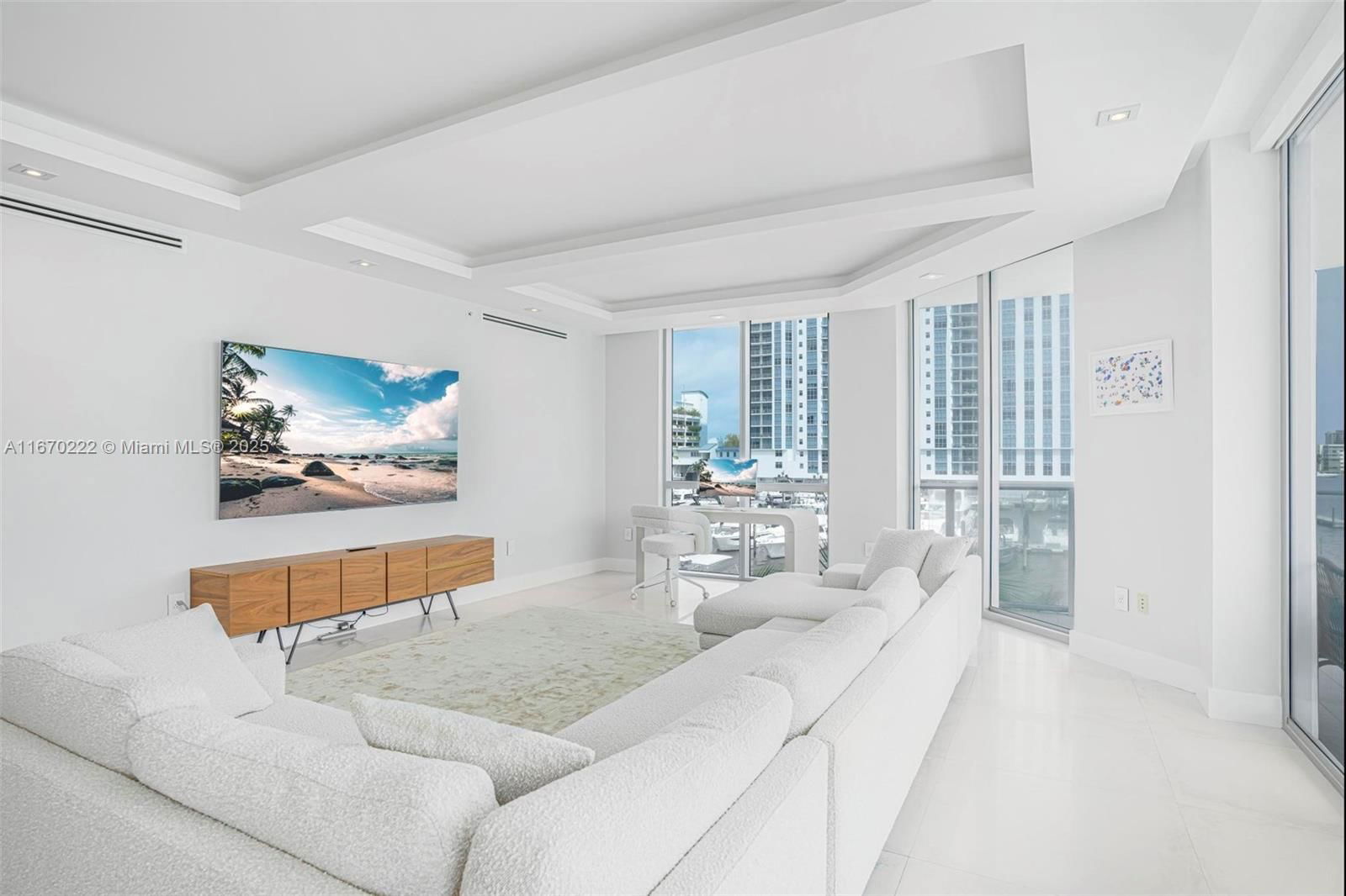 Real estate property located at 17111 Biscayne Blvd #309, Miami-dade, Marina Palms Residences S, North Miami Beach, FL