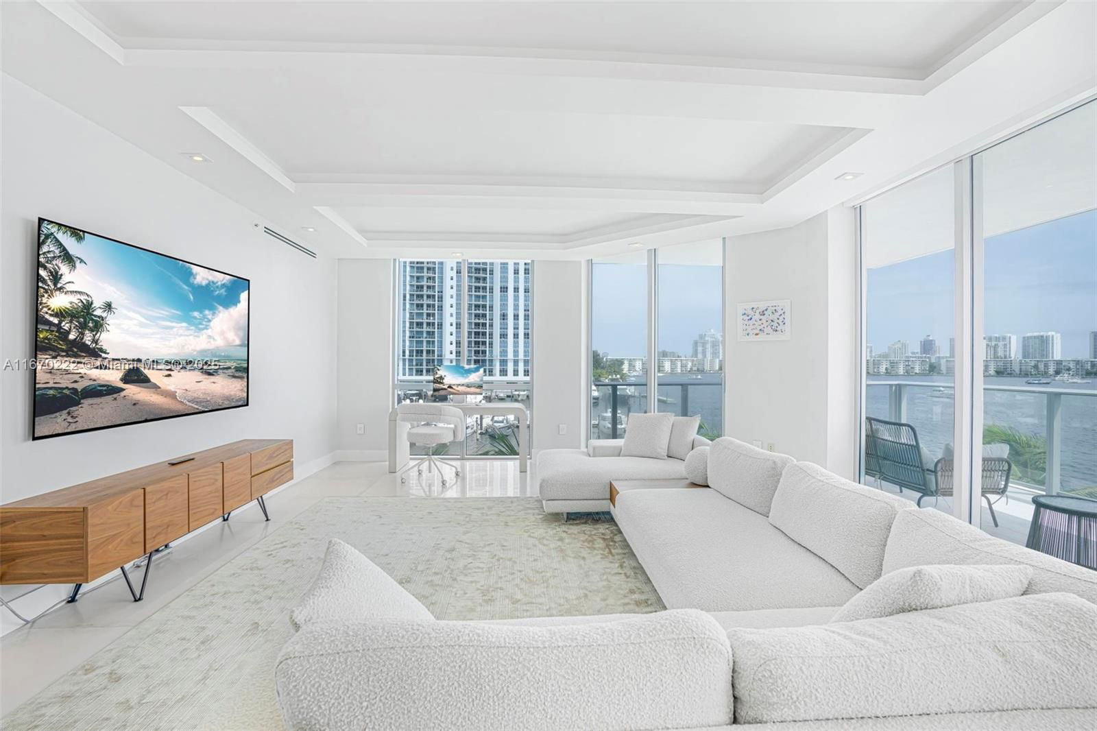 Real estate property located at 17111 Biscayne Blvd #309, Miami-dade, Marina Palms Residences S, North Miami Beach, FL
